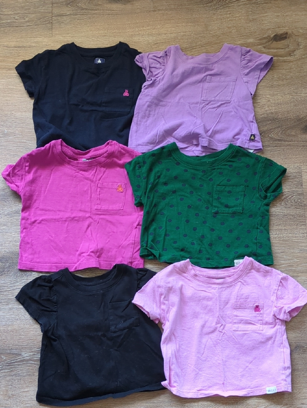 6 GAP Organic Cotton Playtime Favorites Short Sleeve Tees Bundle, 2T
